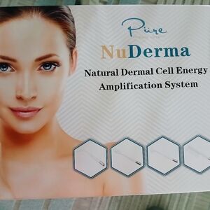 NUDE Pure NuDerma Skincare Tool - White